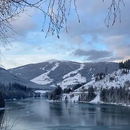 Seehof Monguelfo-Tesido / Welsberg-Taisten