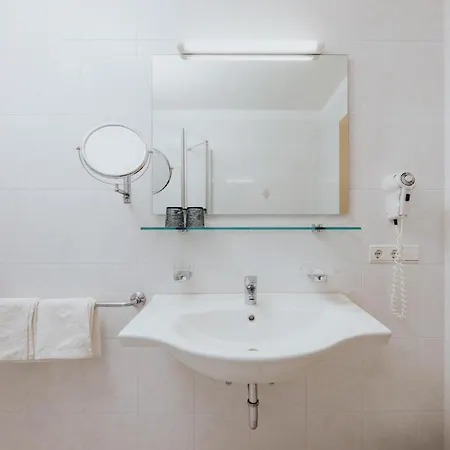 Seehof Otel 3*